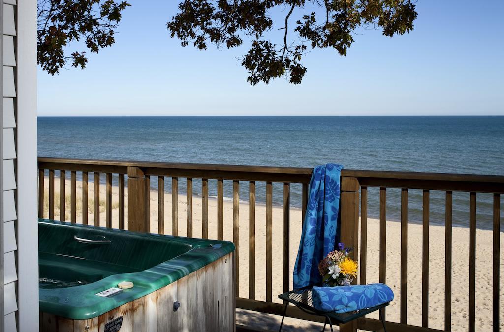 Huron House Bed and Breakfast Oscoda Esterno foto