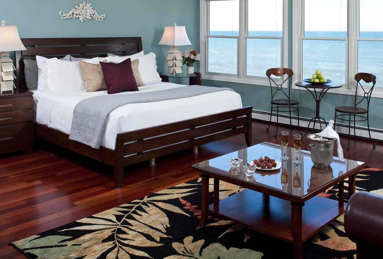 Huron House Bed and Breakfast Oscoda Esterno foto