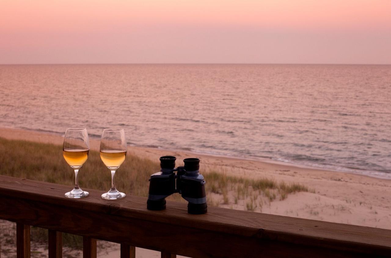 Huron House Bed and Breakfast Oscoda Esterno foto