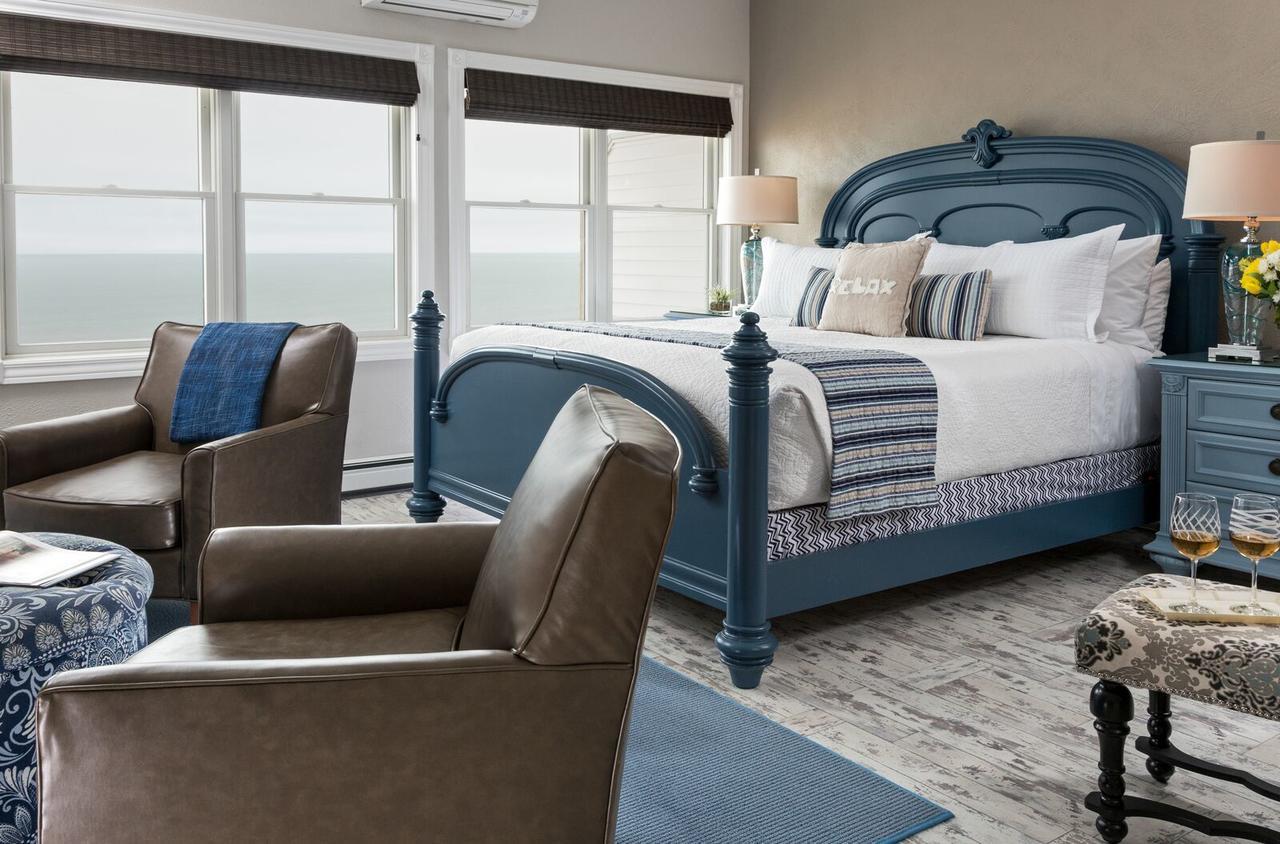 Huron House Bed and Breakfast Oscoda Esterno foto