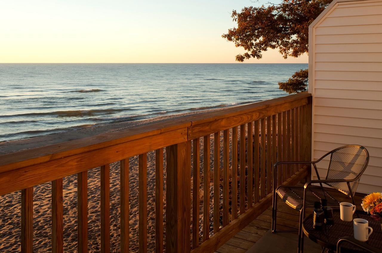 Huron House Bed and Breakfast Oscoda Esterno foto